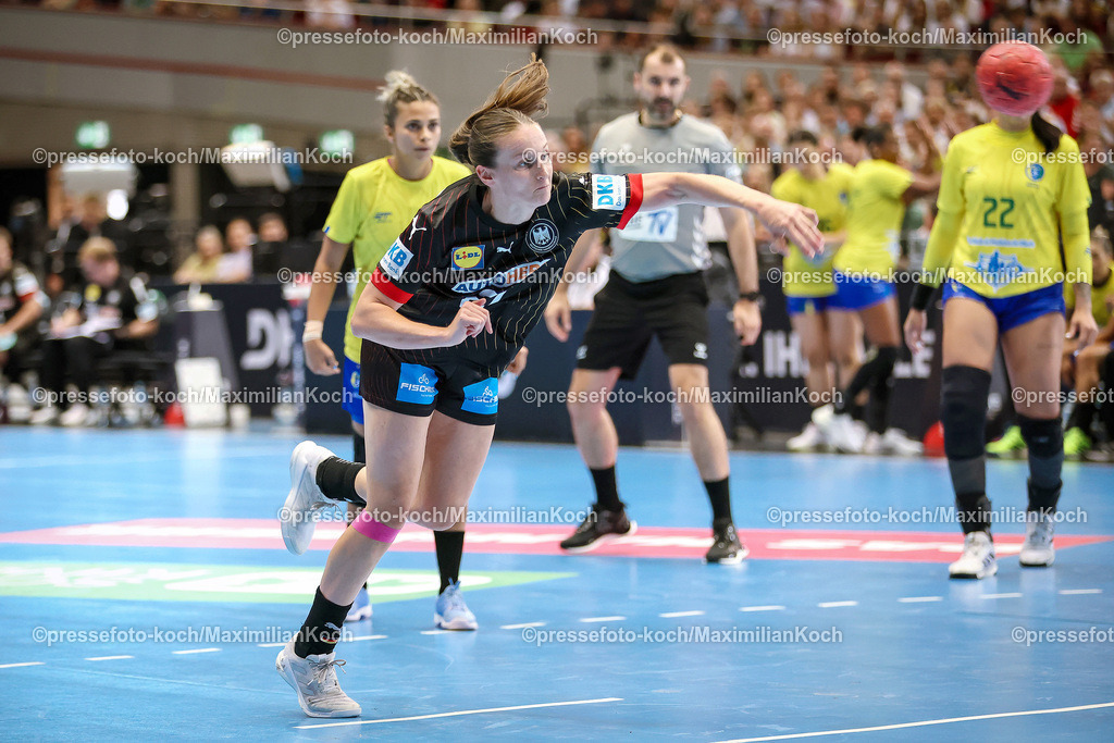 DHB13072401022 | 13.07.2024, Handball, Länderspiel Frauen, Dortmund, Westfalenhalle, DHB, Olympia Vorbereitung, Deutschland - Brasilien:  Julia Maidhof (GER)
