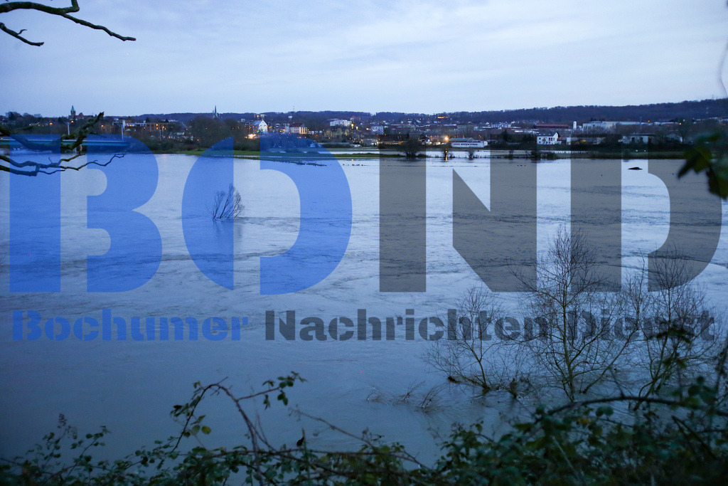 Hochwasser in Bochum und Hattingen {date} -  | {headline}



(Foto: Sebastian Sendlak / BOND)

 - Realisiert mit Pictrs.com