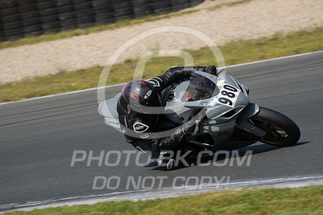 2024_08_15_PBK_15631 | Sportfotografie; SlowMotion; Video; Rennstrecke; Hafeneger; Speer; Racing; RSE; BMW; CBO; Trackday; Motorsportarena; Hockenheimring; Brno; Most; Barcelona; Valencia