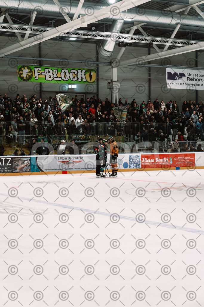 Alligators_vs_Fuessen_26.10.2025-082 | Höchstadt Alligators Fotogalerie: Eishockey-Action aus Franken. Professionelle Spielfotos, Portraits & Stadionbilder zum Download. Jetzt entdecken! - Realisiert mit Pictrs.com