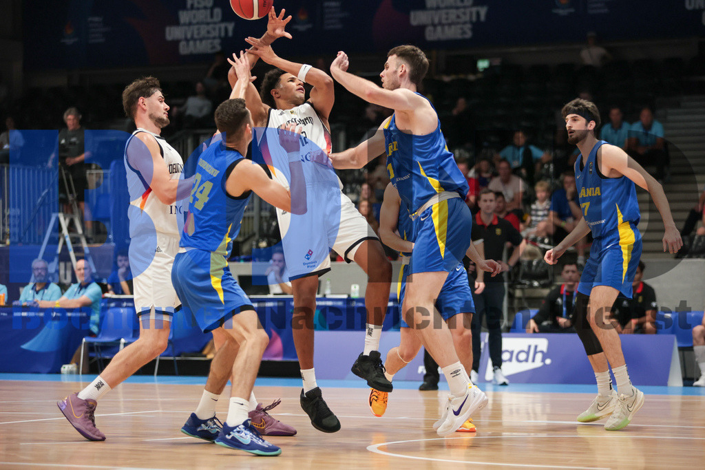 SES_RRGBAS20250723-109 | bond - Realisiert mit Pictrs.com