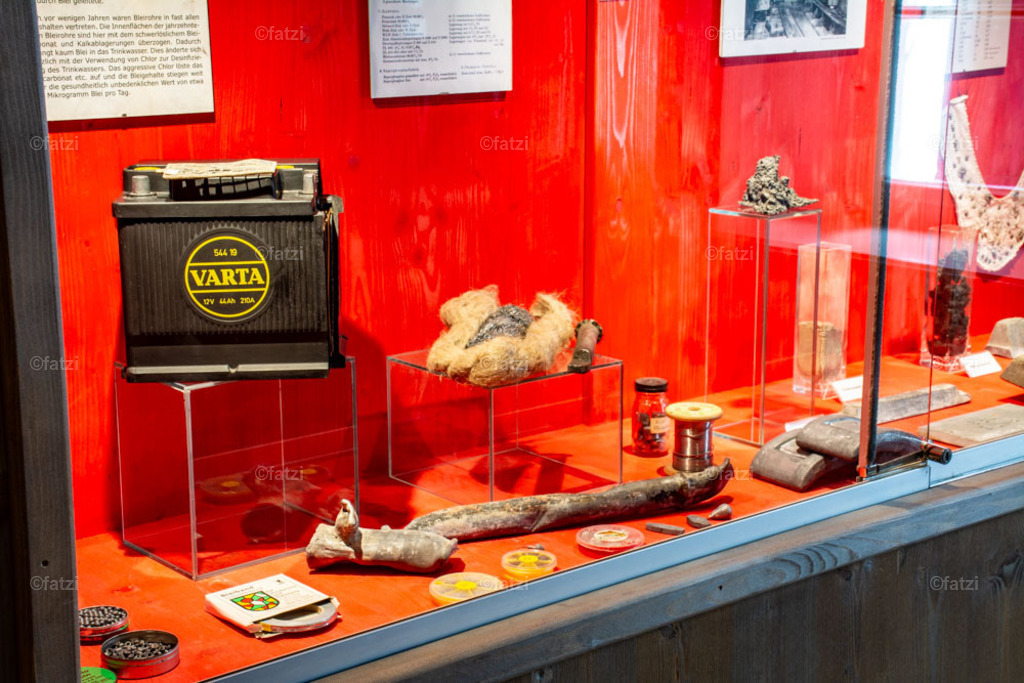 Bergbau-Museum Innen _fatzi_20230908-145034 | Fatzi Bilder-Archiv! 
Die Bilder sind für private Nutzung lizenzfrei. Die kommerzielle Nutzung ist möglich und erwünscht, jedoch bitte ich um vorherige Kontaktaufnahme per E-Mail (info@fatzi.at) oder unter +43 650 7828269 - Realisiert mit Pictrs.com