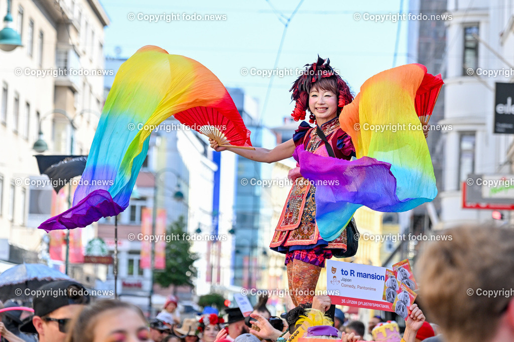 Pflasterspektakel_ 36. Linzer Pflasterspektakel 2024_ 18.07.2024-24 | 18.07.2023, Linz, AUT, 36. Linzer Pflasterspektakel 2024, im Bild diverse Kuenstler