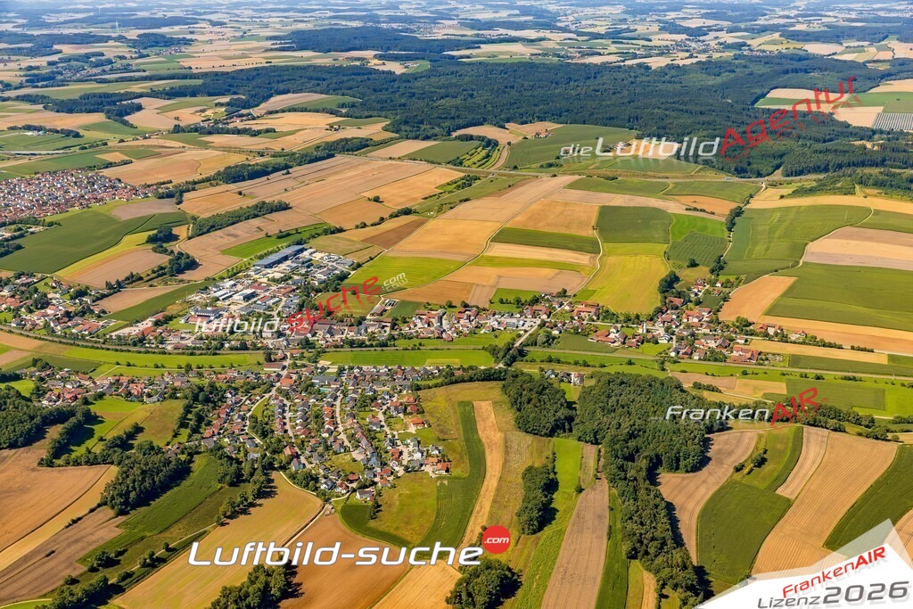 Luftaufnahme von Jellenkofen Ergoldsbach Bild- Das Luftbild wurde 2025 vom UL-Flugzeug heraus erstellt ( keine Drohne ) - Hochauflösende Luftaufnahme -Nicht vergleichbar mit Google Maps oder Satelittenbilder- Die Geschenkidee !Mit Lizenz und Bildrechte bestellbar