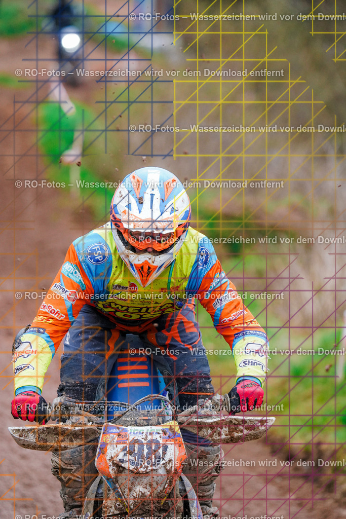 4 Lauf Mernes-240 | Sportfotografie von RO-Fotos: Motorsport, Motocross, Enduro, Laufveranstaltungen und Triathlon. Professionelle Fotos von Sportlern und Events. - Realisiert mit Pictrs.com