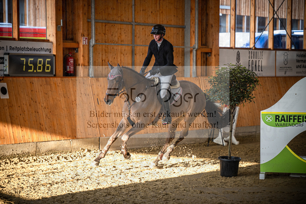 DOS_1749 | Entdecke hochwertige Reitturnierfotos von Foto Oger. Professionell, emotional und authentisch – jetzt Lieblingsmomente im Shop bestellen.Deutschlandweite Turnierfotografie. - Realized with Pictrs.com
