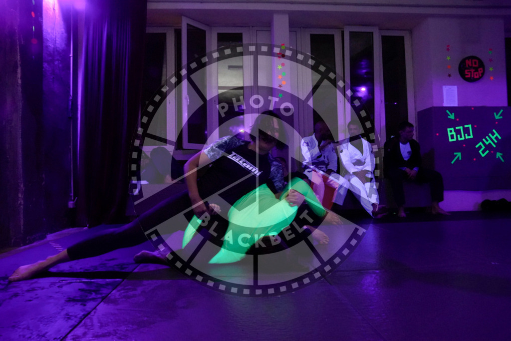 20240413PBB7761 | Fighters compete during the Grapplethon 24hours of rolling for a reason in Hamburg, Germany, on April 13, 2024.