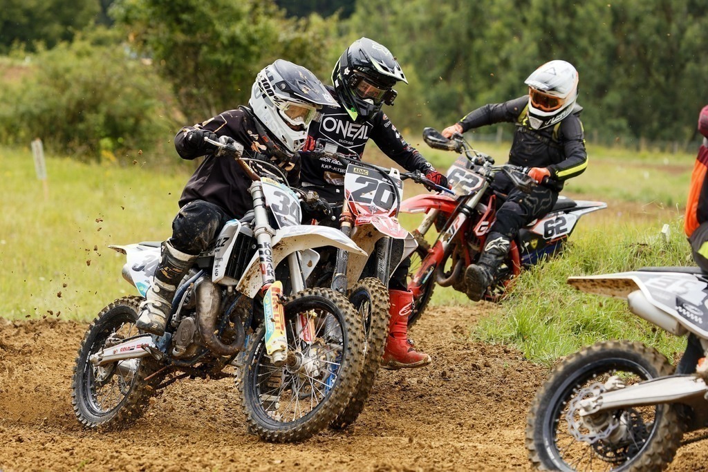 Motocross_Gerstetten_250802_5216 | Fotopresso – Sportfotografie in Heidenheim & Umgebung. Professionelle Sportfotografie für unvergessliche Momente. Dynamische Action-Shots, emotionale Szenen & hochwertige Bilder. - Realisiert mit Pictrs.com