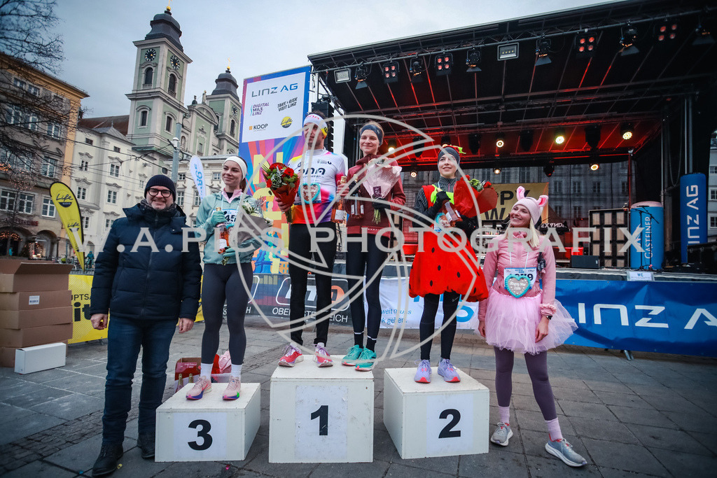 SILVESTERLAUF LINZ 25 | Linz, AUSTRIA, 31. Dezember 25, TRIRUN SILVESTERLAUF LINZ 25 , Image shows: 
Photo: WAPICS / BINDER Manuel