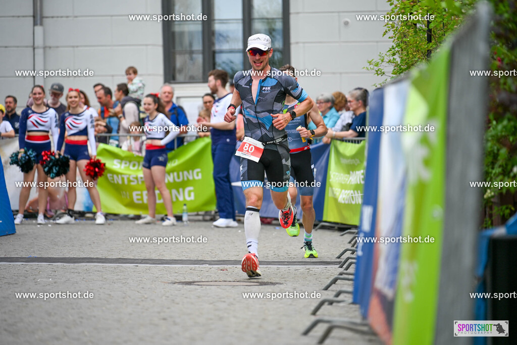 SZI_5689 | Stadttriathlon Erding 2025. #yourpictrs #sportshot_your_pictrs @Sportshotphotography #stadttriathlonerding Copyright: www.sportshot.de