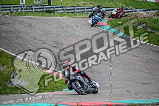 pubi6784 | Professionelle Fotos von Sportveranstaltungen, aber auch Hochzeiten und anderen Events. - Realisiert mit Pictrs.com