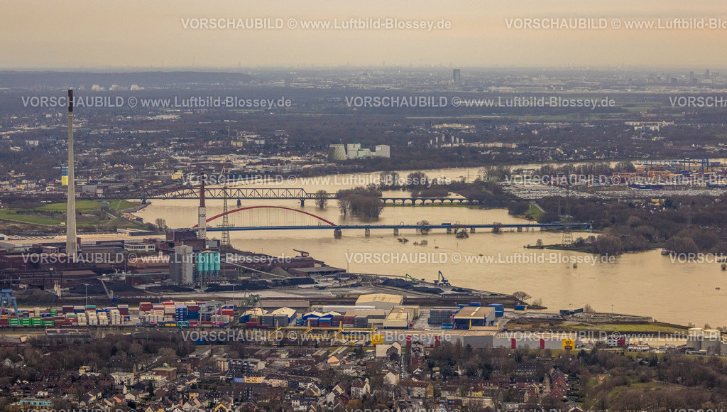 Duisburg231203414 | Luftbild vom Weihnachtshochwasser 2023 am Rhein, der Rhein tritt nach starken Regenfällen über die Ufer,  Alt-Homberg, Duisburg, Ruhrgebiet, Niederrhein, Nordrhein-Westfalen, Deutschland