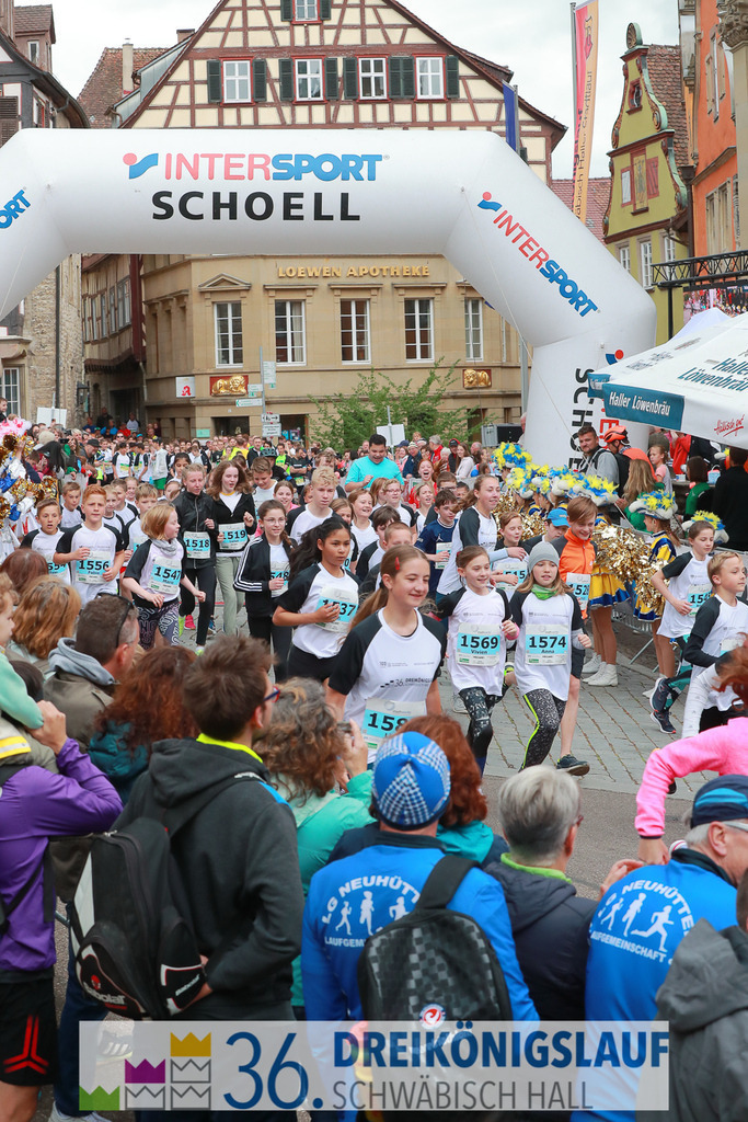 Stadtwerke Schüler und Jugendlauf 1,7km | 3koenigslauf 2022 Stadtwerke Schüler und Jugenlauf 1,7km - Realisiert mit Pictrs.com