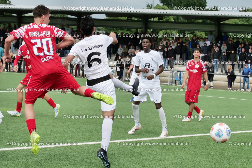 Fußball : C-Junioren : Aufstieg Regionalliga West : SUS 09 Dinslaken - Vfb 03 Hilden am 04.06.2026 in Dinslaken | Fußball : C-Junioren : Aufstieg Regionalliga West : SUS 09 Dinslaken (rotr Trikots)- Vfb 03 Hilden (weiße Trikots) am 04.06.2026 in Dinslaken - Realisiert mit Pictrs.com