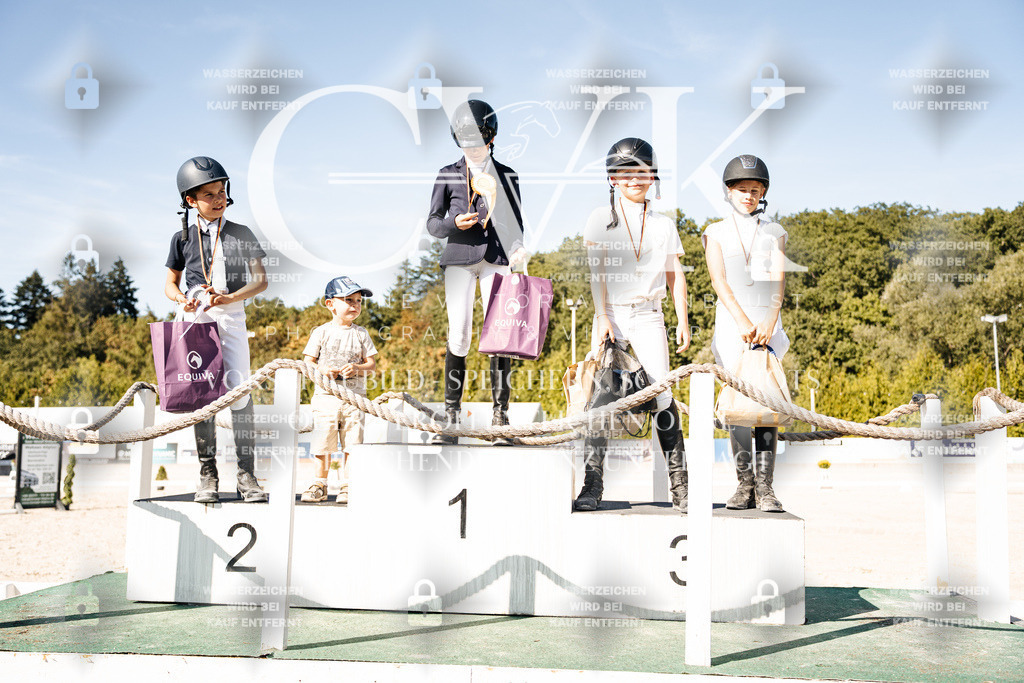 CK705022 | Turnierfotografie Pferdefotografie Trier Rheinland-Pfalz Pferdesport Reitsport Tierfotografie Sportfotografie Pferdevideo Pferdevideografie Equestrianvideography equestrianphotography  - Realisiert mit Pictrs.com