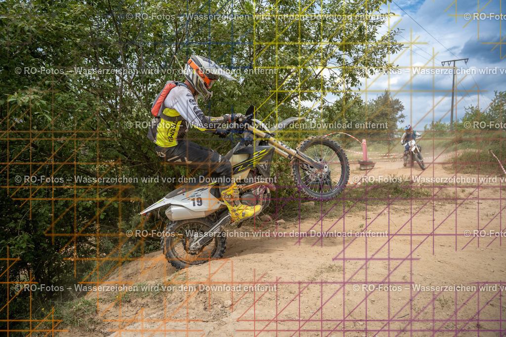 Niederwürzbach 5 Lauf-505 | Sportfotografie von RO-Fotos: Motorsport, Motocross, Enduro, Laufveranstaltungen und Triathlon. Professionelle Fotos von Sportlern und Events. - Realisiert mit Pictrs.com