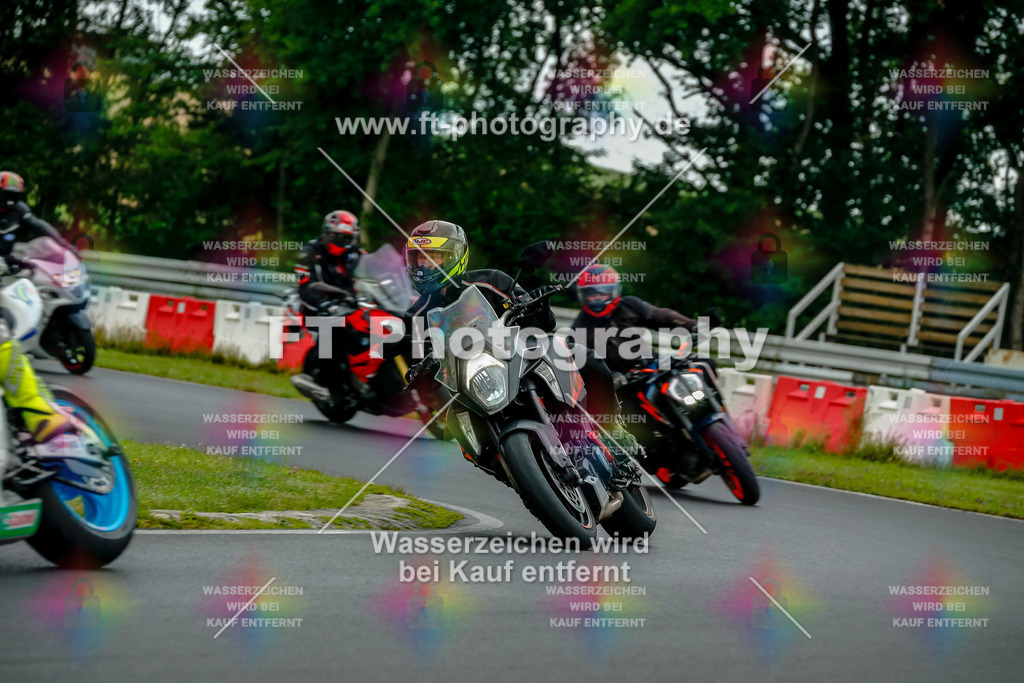 VBK-3543 | Hier findet Ihr Bilder von Touristenfahrten auf der Nürburgring Nordschleife oder von anderen Veranstaltungen die ich besucht habe. Viel Spass beim Durch Schauen 