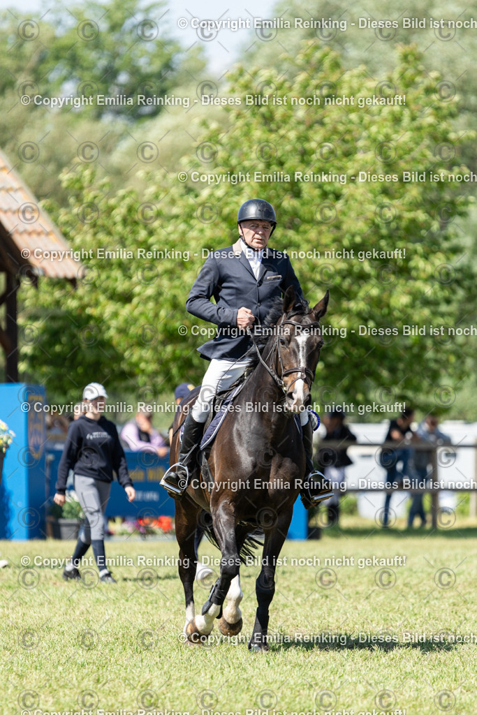 CL5A8011 | Emilia Reinking Fotografie - Realisiert mit Pictrs.com