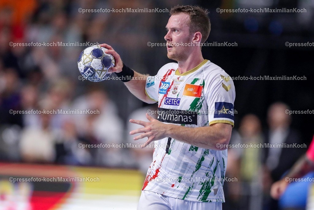 KoeEHF14062502110 | 14.06.2025, Handball, Halbfinale TruckScout24 EHF FINAL4, LANXESS arena Köln, FC Barcelona - SC Magdeburg: Felix Claar (Magdeburg #07) 
