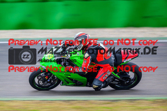 MaZZes_Fotomatrix_20240923_6007705_4644 | Fotograf Mathias Schmid
Sportfotograf,
Eventfotograf,
Hochzeitsfotograf,
Portraitfotograf