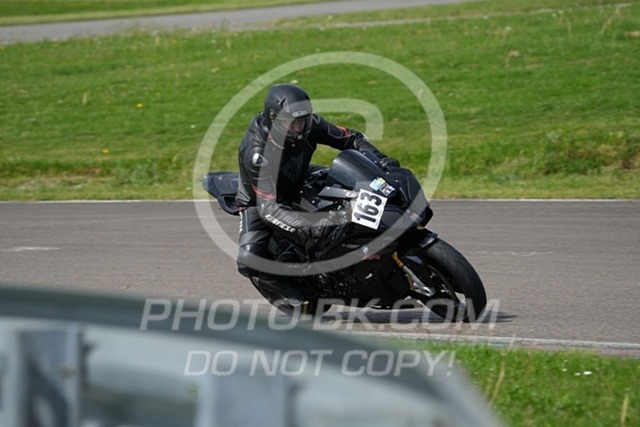 2024_05_14_PBK_22339 | Sportfotografie; SlowMotion; Video; Rennstrecke; Hafeneger; Speer; Racing; RSE; BMW; CBO; Trackday; Motorsportarena; Hockenheimring; Brno; Most; Barcelona; Valencia