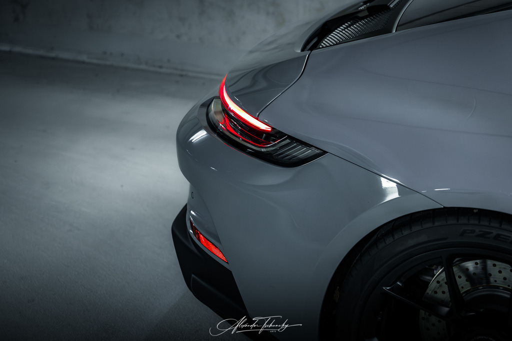 911 GT3 Touring Clausi | Entdecken Sie die faszinierende Welt von Alexander Tschuncky Arts: Kreative Fotografie, atemberaubende Automobilkunst und hochwertiger Bilderdruck. Lassen Sie sich inspirieren! - Realisiert mit Pictrs.com