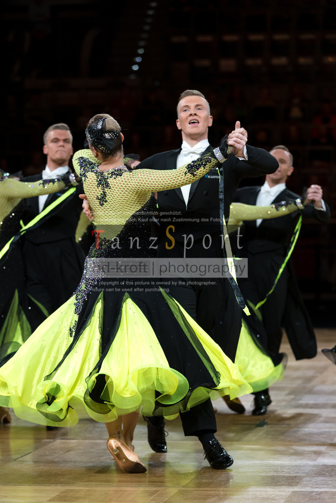 20241109_DM-Formationen_Vorrunde_3230 | Tanzsportbilder, Standardtanz, Lateintanz, WDSF, DTV, LTVB, dancecomp, goc, hessen tanzt, blaues band der spree, walzer, tango, wiener walzer, slowfox, quickstepp, samba, rumba, cha-cha-cha, paso doble. jive, hd-kroft photography, turniertanzsport