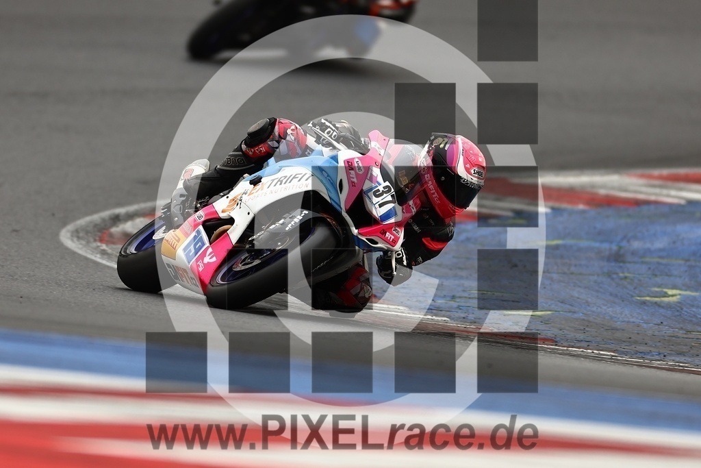 0037-20240329_02693 | Schöne Erinnerungen an spannende Momente - das festzuhalten ist unser Job. PIXELrace.de ist seit 2003 auf den Rennstrecken Europas unterwegs um die Action draußen beim Fahren und die wunderbare Stimmung imm Fahrerlager für euch einzufangen.