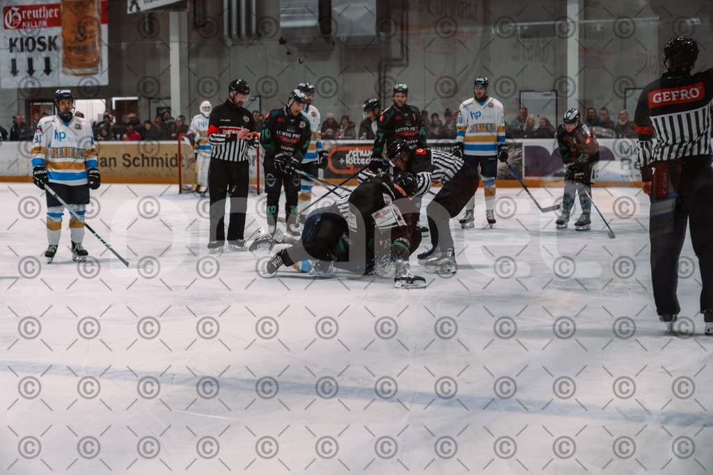 Alligators_vs_Stuttgart_16_11_2025-57 | Höchstadt Alligators Fotogalerie: Eishockey-Action aus Franken. Professionelle Spielfotos, Portraits & Stadionbilder zum Download. Jetzt entdecken! - Realisiert mit Pictrs.com