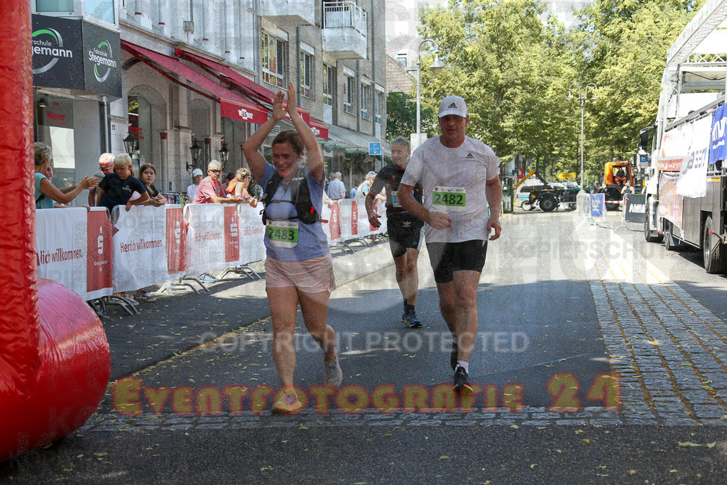 250621_1227_EX1_5888 | Sportfotografie im Rhein-Sieg Kreis, Köln, Bonn, NRW, Rheinland Pfalz, Hessen, etc. Unser Tätigkeitsfeld umfasst den Laufsport vom Volkslauf über den Marathon, Duathlon, Triathon bis zum Ultralauf wie Kölnpfad Ultra oder Schindertrail.