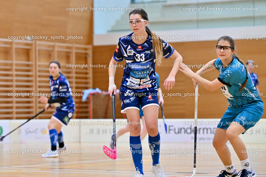 VSV Unihockey Damen vs. FCB München | #33 Marie-Sophie Brabant VSV Unihockey, #13 Sophie Haushofer FCB München, VSV Unihockey Damen vs. FCB München, VSV Unihockey Damen vs. FCB München am 24.01.2026 in Villach (Ballspielhalle St. Martin), Austria, (Photo by Bernd Stefan)