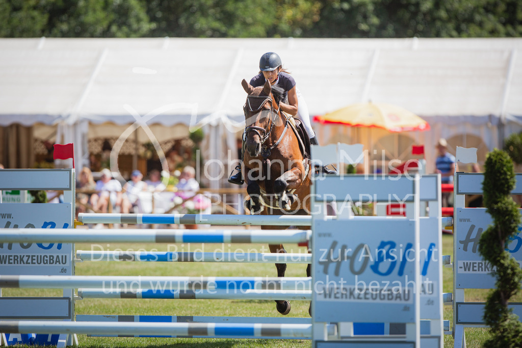 220717_LC_SparkassenTrophy-706 | Deine schönsten Turniermomente als professionelle Fotos! Entdecke hochwertige Pferdesport-Fotografie im Online-Shop. Jetzt Fotos finden & bestellen!