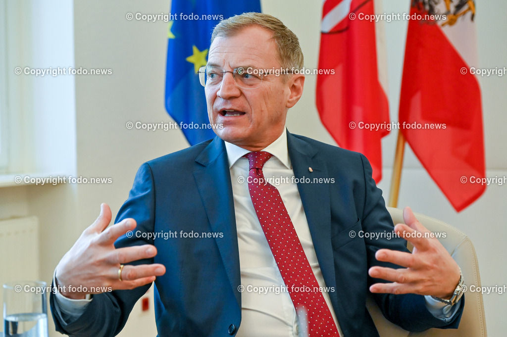 LH Thomas Stelzer (VP)_ 29.12.2022-17 | 29.12.2022, Landhaus Linz, AUT, LH Thomas Stelzer (VP), im Bild LH Thomas Stelzer (VP, Landeshauptmann Oberoesterreich)