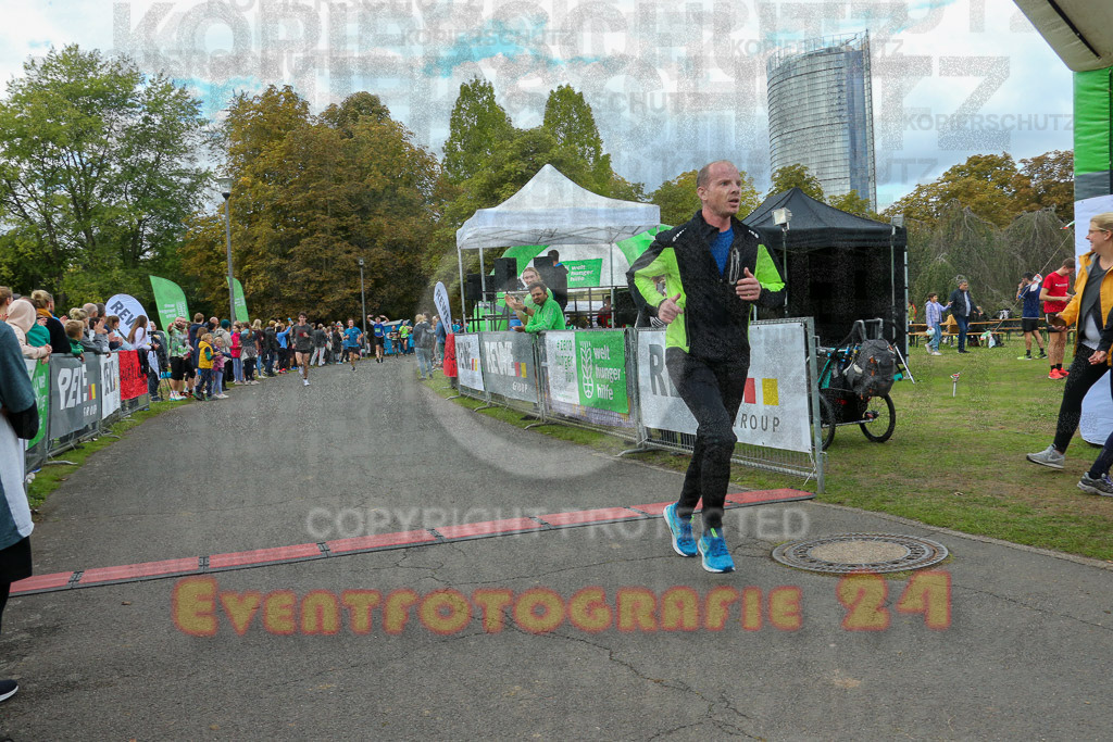 220925_1322_EX1_0637 | Sportfotografie im Rhein-Sieg Kreis, Köln, Bonn, NRW, Rheinland Pfalz, Hessen, etc. Unser Tätigkeitsfeld umfasst den Laufsport vom Volkslauf über den Marathon, Duathlon, Triathon bis zum Ultralauf wie Kölnpfad Ultra oder Schindertrail.