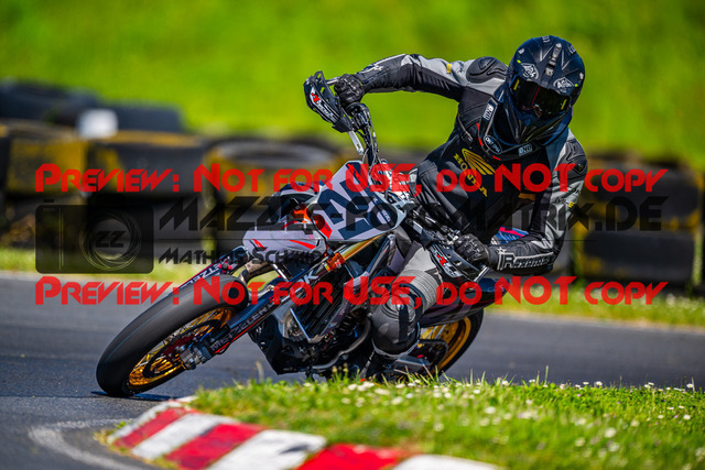 MaZZes_Fotomatrix_20250429_6007705_9007 | Fotograf Mathias Schmid
Sportfotograf,
Eventfotograf,
Hochzeitsfotograf,
Portraitfotograf