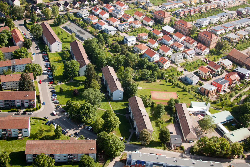 Luftbild: Neubaugebiet in der Charles-De-Gaulle-Straße in Landau in der Pfalz im Bundesland Rheinland-Pfalz in Deutschland. Foto: IMG_27293.jpg vom 23.05.2010 durch Werner Riehm/FLY-FOTO.de