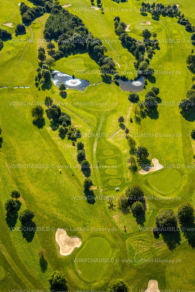 Velbert240812123Langenberg | Luftbild, Golfplatz und Golfwiese Golfclub Velbert Gut Kuhlendahl e.V., Sandlöcher Bunker und Teich, Bleiberg, Velbert, Ruhrgebiet, Nordrhein-Westfalen, Deutschland