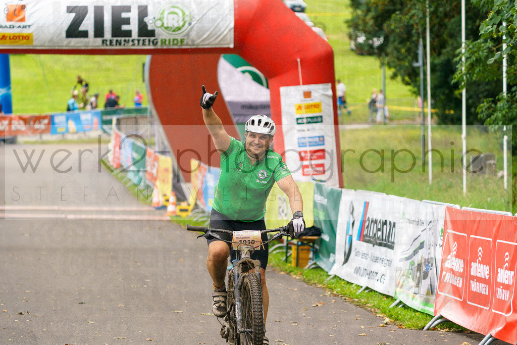 RennsteigRIDE Zieleinlaufbilder | Zieleinlauf RIDE 23