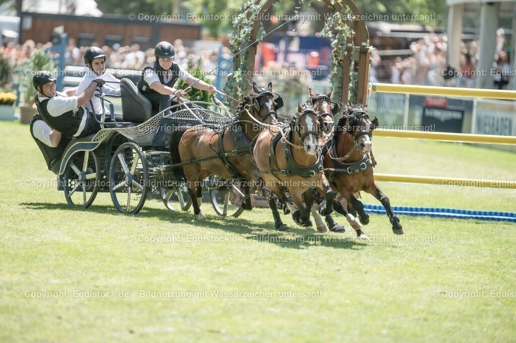 20230528_Jump-and-Drive_0125 | equistock