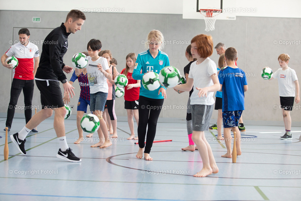 SCHULEAMBALL_030522_34 | bilder, linz, photo, foto, fussball, sport, fotolui, bundesliga