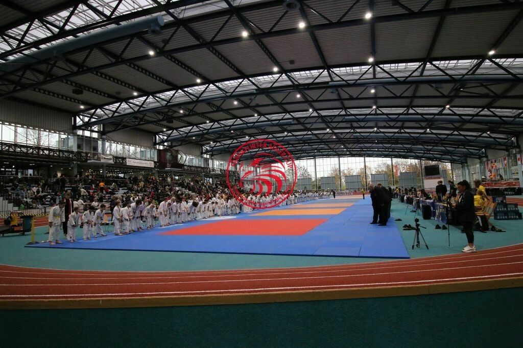 MSY-2022-10-29-7705 | Fotos vom Adler Cup - Pictures from Adler Cup

Hier findet Ihr alle Eindrücke und großen Momente der Adler Cup Wochenenden. Here you will find all impressions and great moments of the Adler Cup weekends. - Realisiert mit Pictrs.com