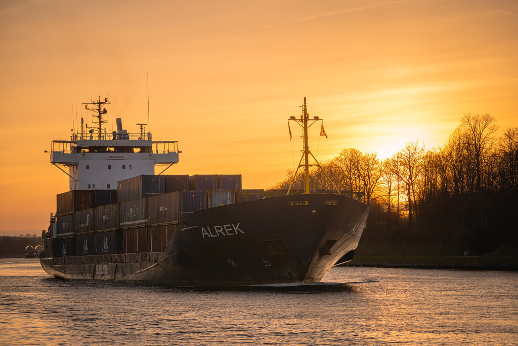 CCN_2540 | Entdecken Sie hochwertigen Fotodruck auf Leinwand, Acrylglas, Alu-Dibond und weiteren Materialien bei Fotodruck Online. Gestalten Sie individuelle Wandbilder in bester Qualität – ideal für besondere Erinnerungen und stilvolle Dekorationen. 