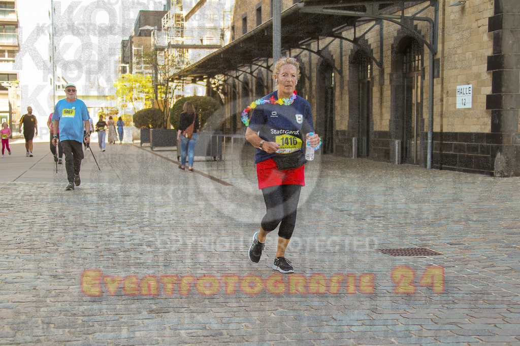 240921_1344_EV4_9125 | Sportfotografie im Rhein-Sieg Kreis, Köln, Bonn, NRW, Rheinland Pfalz, Hessen, etc. Unser Tätigkeitsfeld umfasst den Laufsport vom Volkslauf über den Marathon, Duathlon, Triathon bis zum Ultralauf wie Kölnpfad Ultra oder Schindertrail.