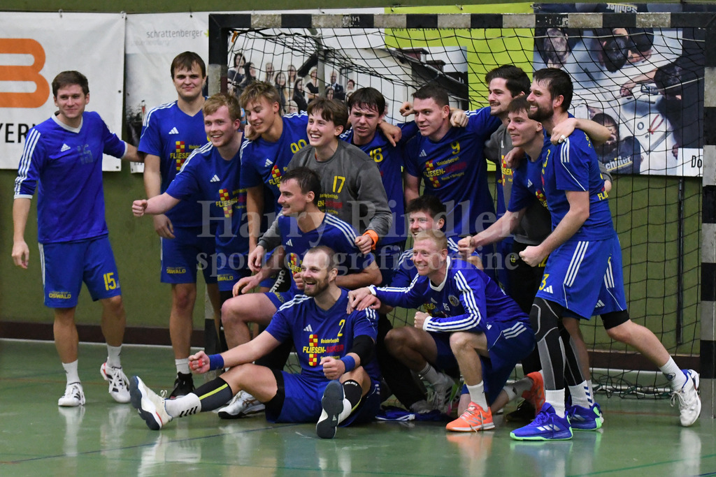 SSG Metten :  TSV 1861 Mainburg  | SSG Metten feiert den ersten Heimsieg der Saison - Realisiert mit Pictrs.com