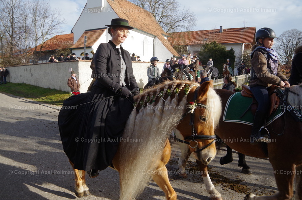 IMGP1434 | fotografiert von Axel PollmannLeonhardi Wallfahrt Benediktbeuern und Murnau, Fronleichnam, Fasching, Landschaft im Loisachtal und Benediktbeuern  - Realisiert mit Pictrs.com