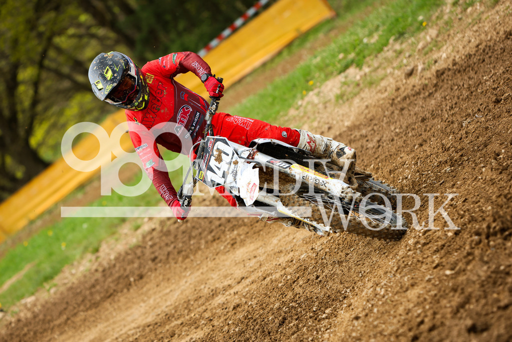 5E6A0343 | 989 MEDIAWORK
