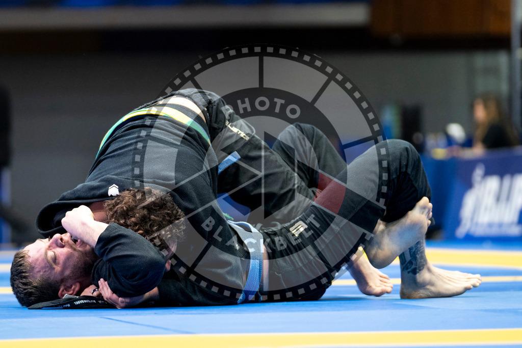 20240121PBB5418 | Fighters compete during the second day of the IBJJF European Championship in Paris, France, on January 21, 2024.