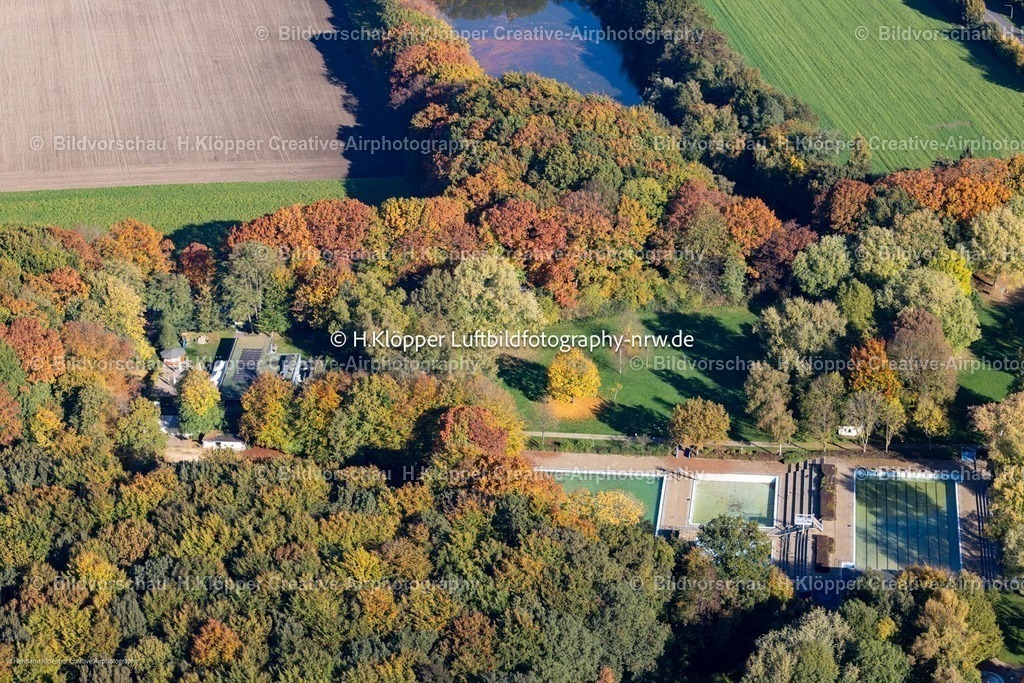 Luftbild Recklinghausen-6784 | Luftbildfotografie Herbstluftbild Schwimmbecken des Freibades " Mollbeck " in Recklinghausen - Realisiert mit Pictrs.com