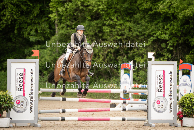 Bad_Meinberg_00156 | saradresslerfotografie - Realisiert mit Pictrs.com