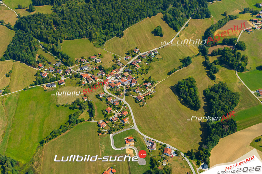 Luftbild Vs Google Maps  Wasching  Ringelai -Das Luftbild wurde 2025 vom UL-Flugzeug heraus erstellt ( keine Drohne ) - Hochauflösende Luftaufnahme -Nicht vergleichbar mit Google Maps oder Satelittenbilder- Die Geschenkidee !Mit Lizenz und Bildrechte bestellbar